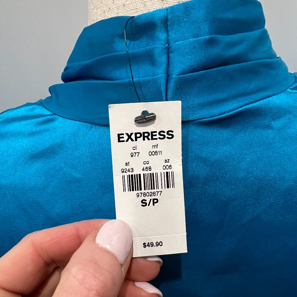 NWT Express Satin Ocean Blue Button up Short Sleeve Blouse Shirt Size Small - Picture 3 of 4